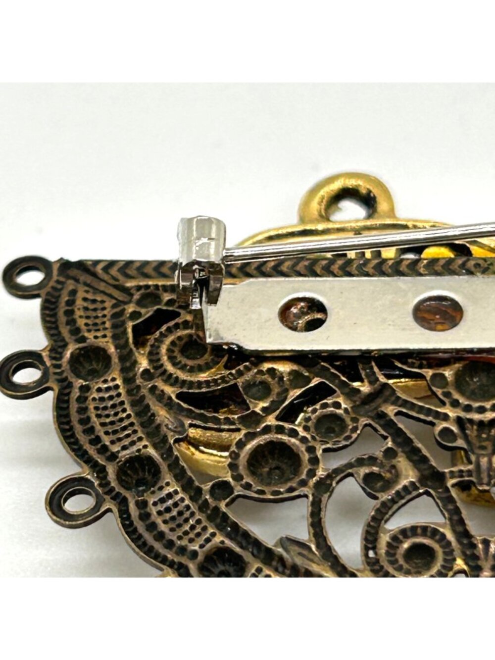 Vintage Steampunk Heart Brooch Clock Keys Car Charm Bronze Gold Tone Art Pin - Picture 8 of 10